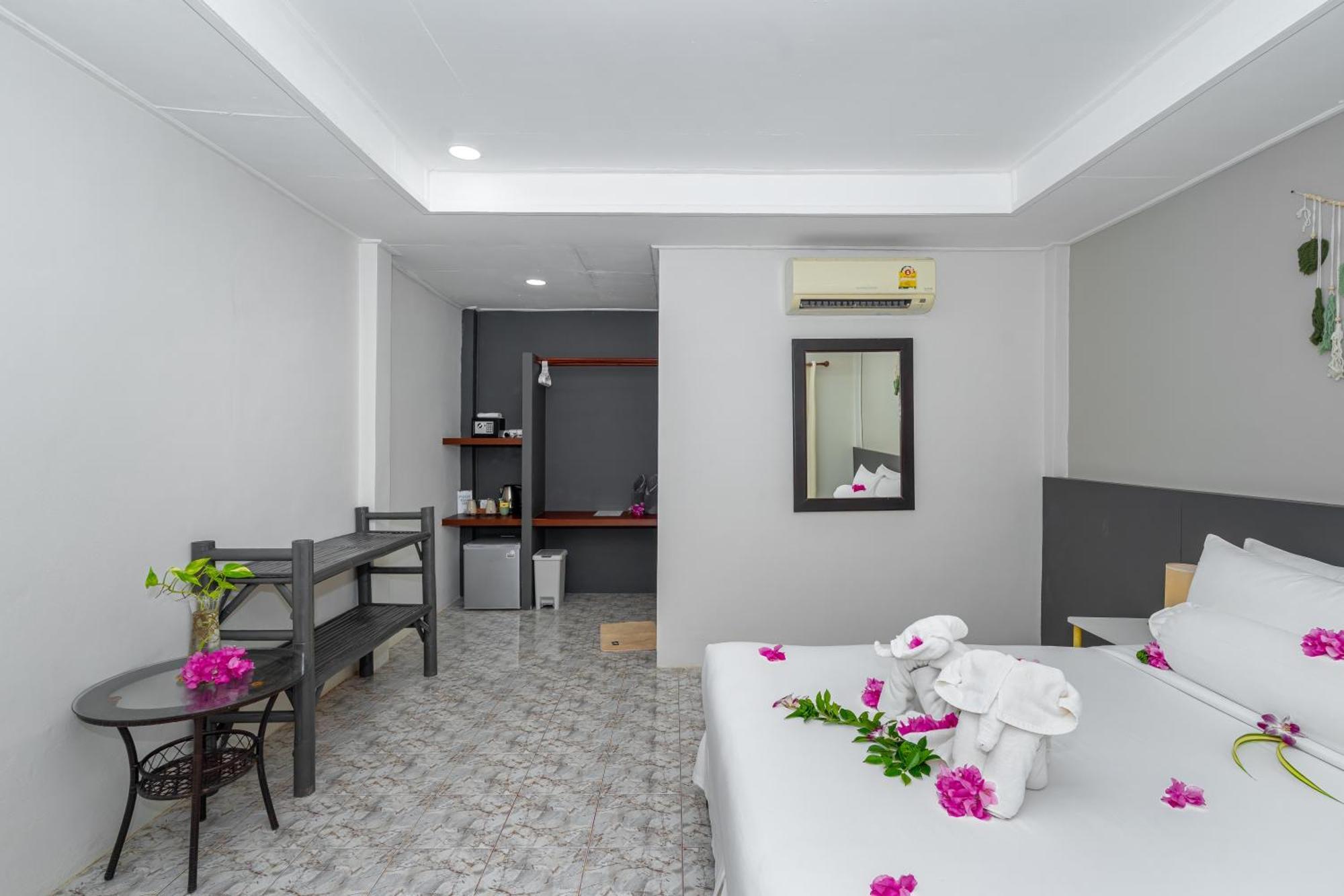 Lanta Beachfront Resort Ko Lanta Екстериор снимка