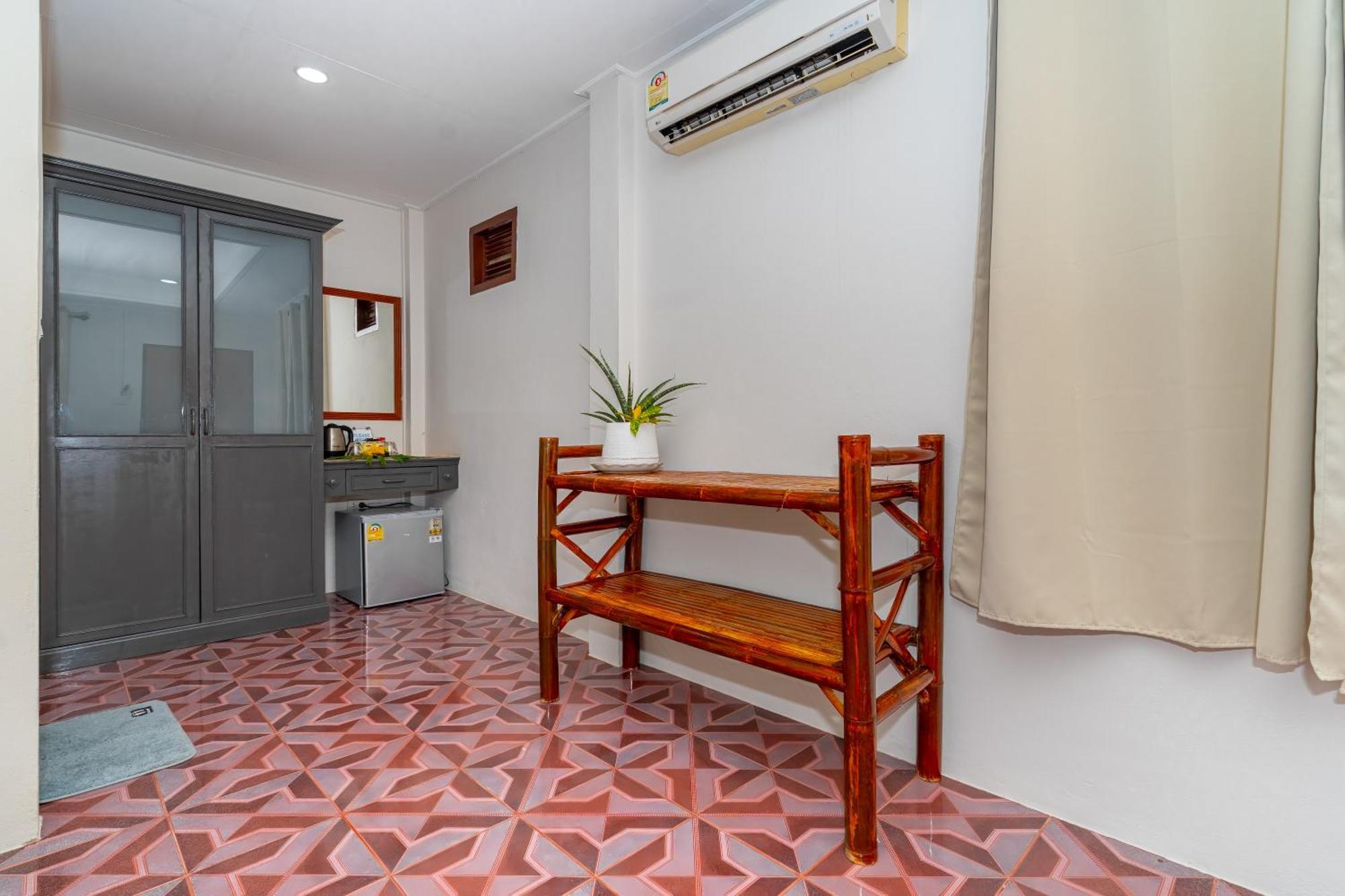 Lanta Beachfront Resort Ko Lanta Екстериор снимка