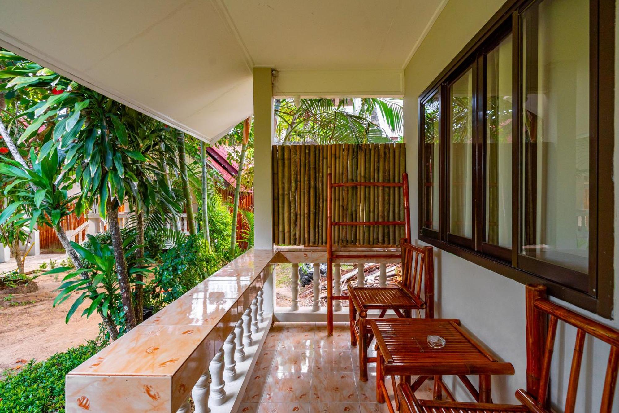 Lanta Beachfront Resort Ko Lanta Екстериор снимка