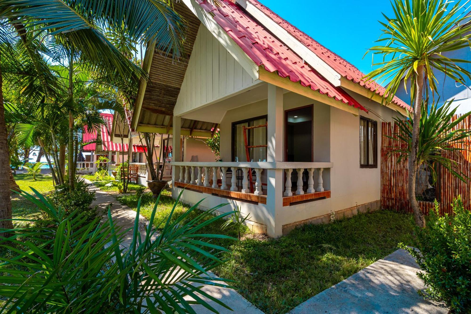 Lanta Beachfront Resort Ko Lanta Екстериор снимка